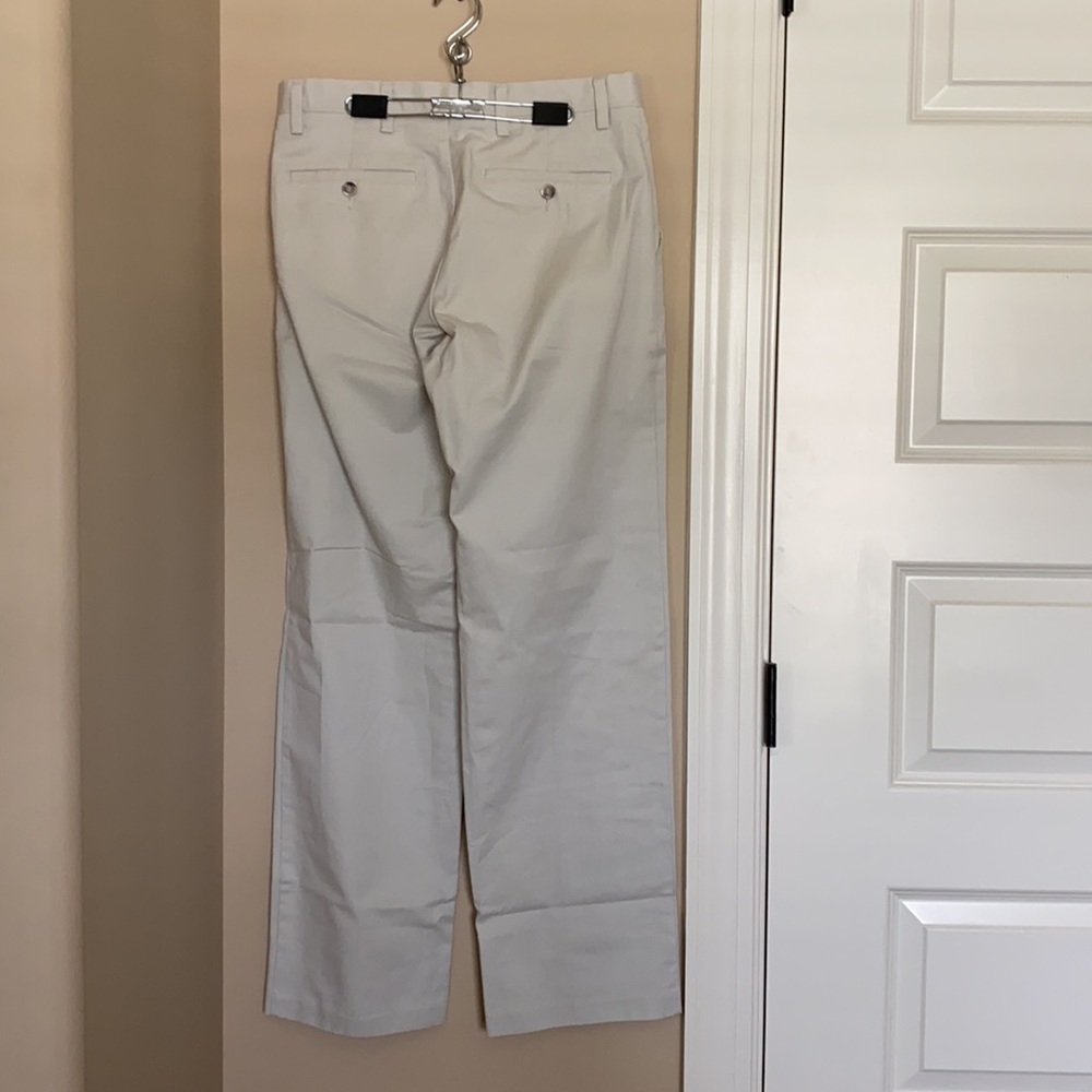 Dockers, in great condition, like new!!!